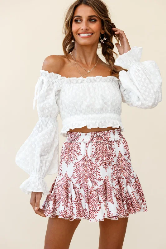 Women's Professional Attire Robyn Flounce Mini Skirt Leaf Pattern White