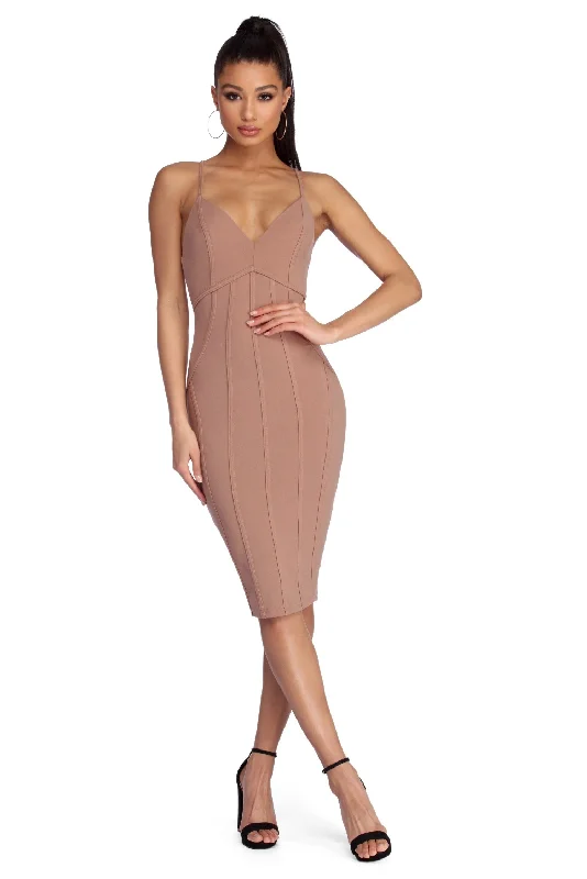 Women's Holiday Apparel In Your Pipe Dreams Midi Dress