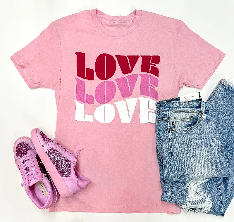 Stylish Clothes For Women Groovy Love Short Sleeve Graphic Tee in Light Pink