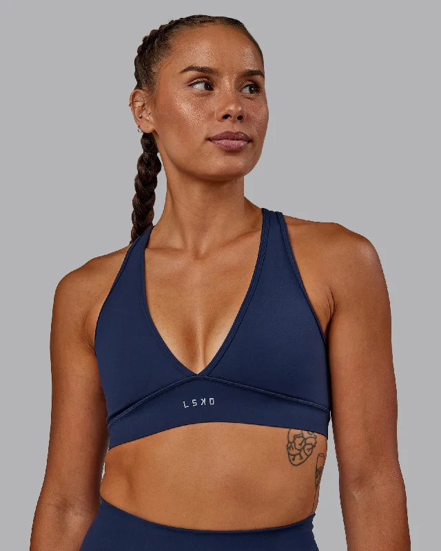 Chic Women's Outfit Stamina Sports Bra - Future Navy