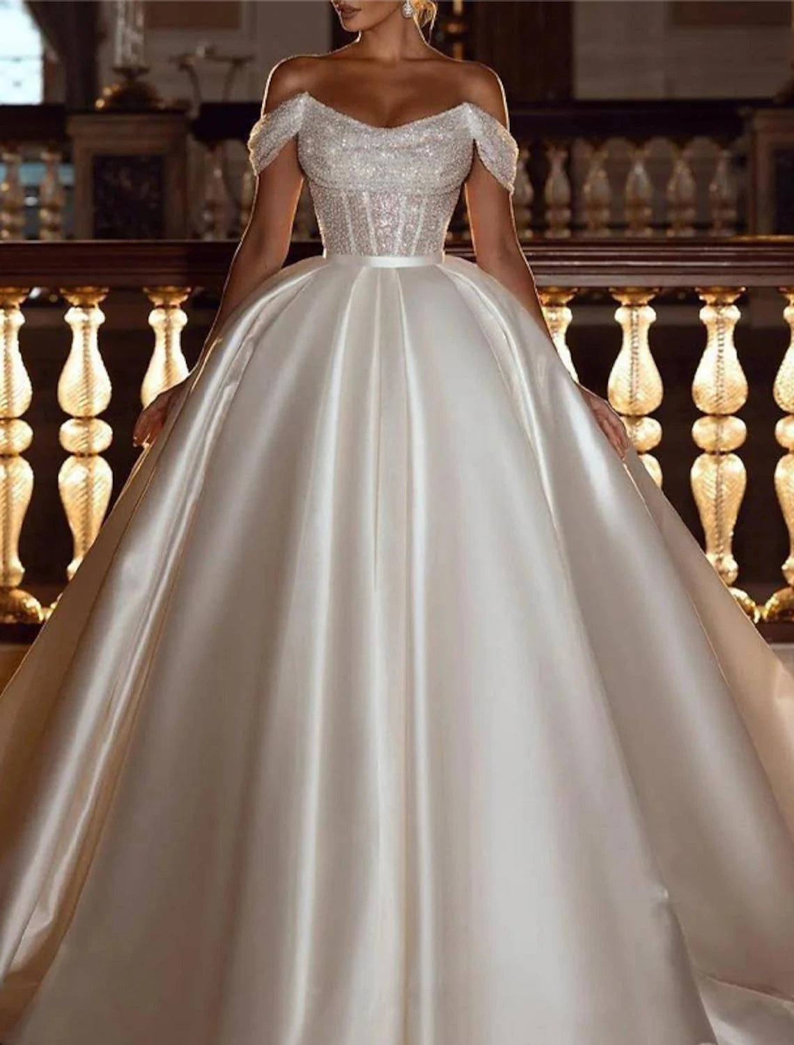 Women's Outfit For The Office Engagement Formal Glitter & Sparkle Wedding Dresses Ball Gown Off Shoulder Cap Sleeve Chapel Train Satin Bridal Gowns With Solid Color