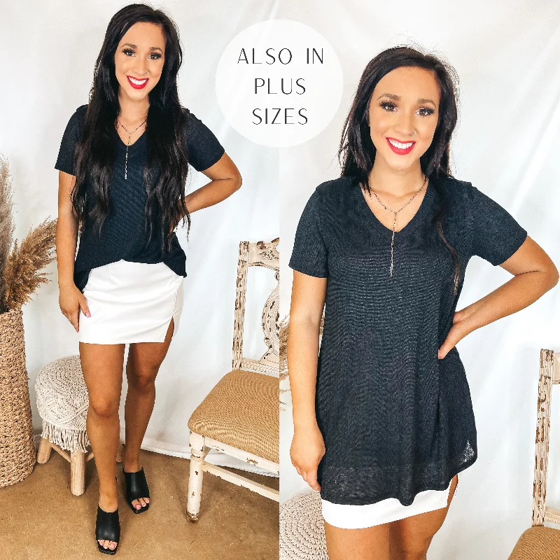 Women's Luxury Attire Looking For You Short Sleeve V Neck Top in Black