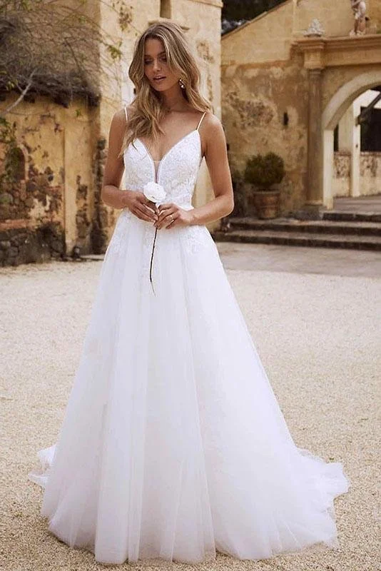 Women's Wardrobe Apparel Wedding Dresses Beach With Lace Appliques Spaghetti Strap Wedding Gowns