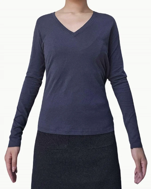 Women's Vintage-Inspired Outfit Tidian Woman Knit T-Shirt In Charcoal