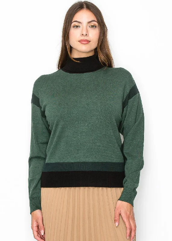 Women's Travel Garments Two-Tone Turtleneck Pullover