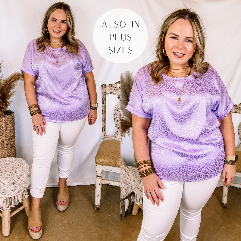 Women's Charming Outfit For Events Last Chance Size 3XL | Complete Awe Short Sleeve Satin Leopard Print Top in Lavender