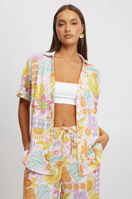 Charming Women's Holiday Apparel Multi Abstract Relaxed Shirt Short Sleeve
