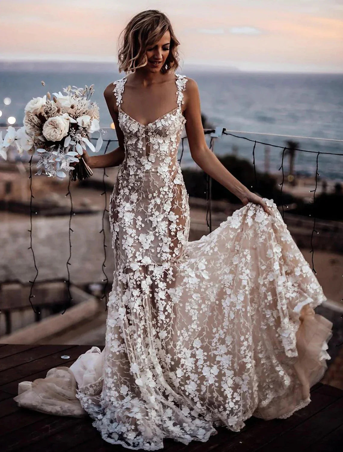 Women's Seasonal Attire Beach Sexy Boho Wedding Dresses Mermaid / Trumpet Sweetheart Regular Straps Court Train Lace Bridal Gowns With Appliques