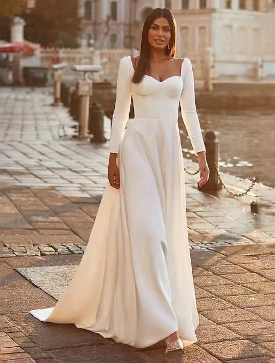 Women's Stylish Professional Garments Reception Royal Style Casual Wedding Dresses A-Line Sweetheart Long Sleeve Sweep / Brush Train Satin Bridal Gowns With Solid Color