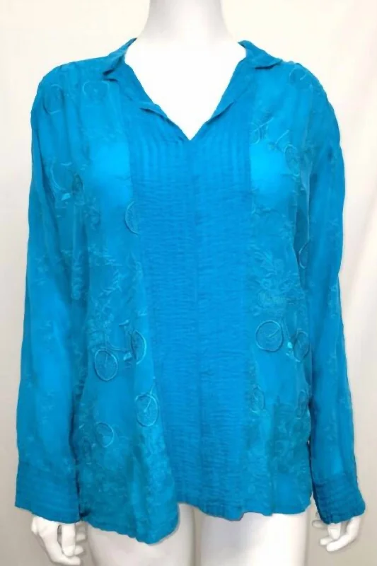 Women's Vacation Attire Aimee Ryder Blouse In Blue