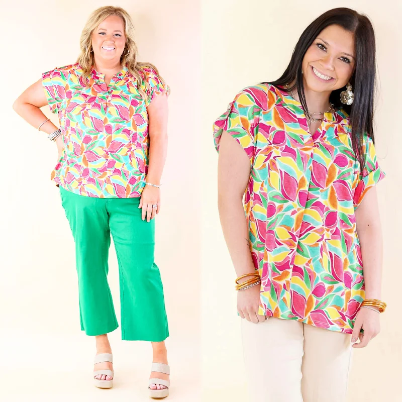 Women's Evening Clothes Downtown Darling Floral Print Short Sleeve Tunic Top in Yellow Mix