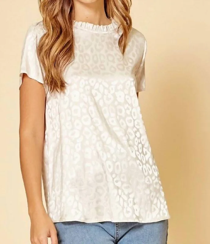Women's Holiday Clothing Short Sleeve Satin Leopard Top In Champagne