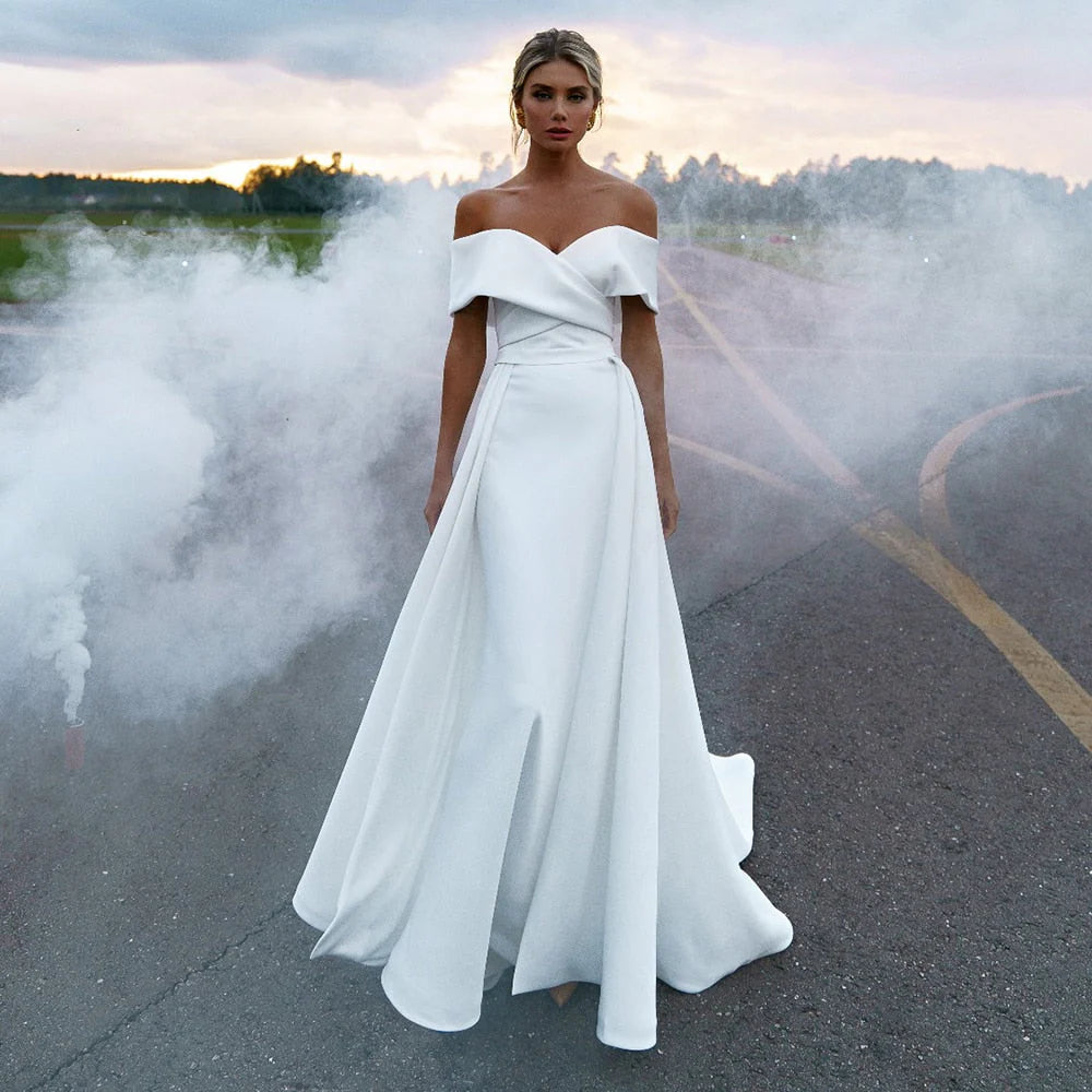 Women's Evening Wear Outfit Simple Off the Shoulder Satin Sheath Ruched Wedding Dress With Detachable Overskirt