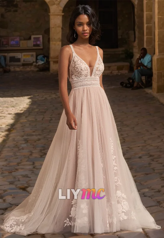 Stylish Women's Attire V-Neck Straps Lace Appliques Pleated Tulle A-Line Beach Wedding Dress
