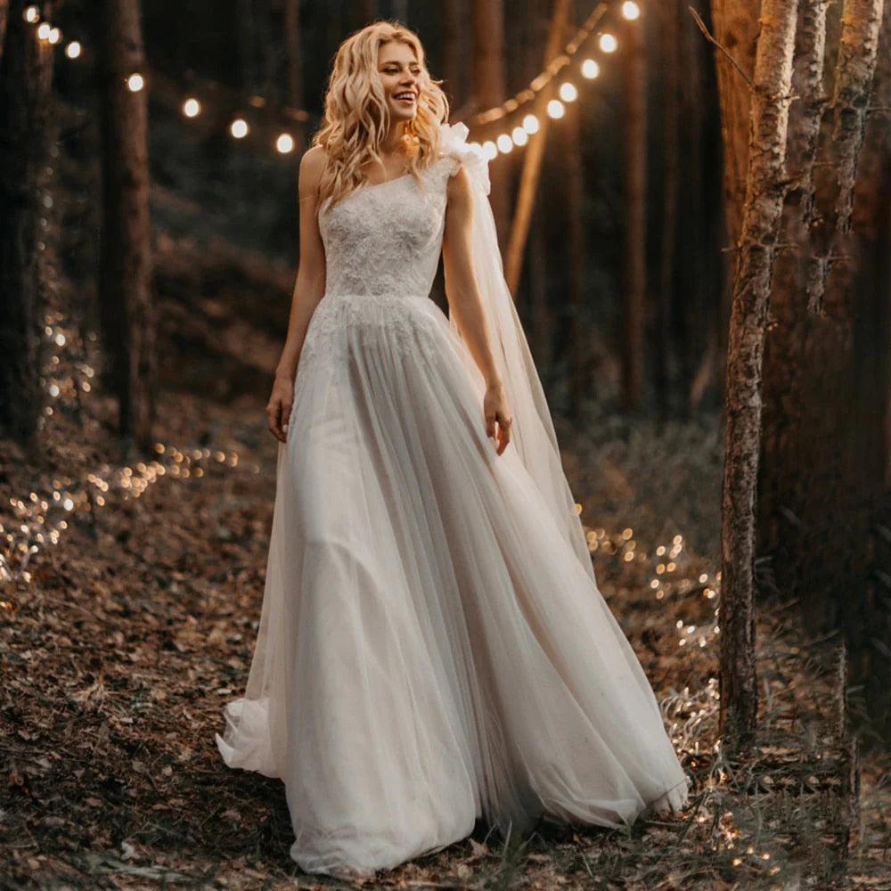Modern Women's Outfit A Line One Shoulder Ruched Tulle Beach Boho Wedding Dress With Appliqued & Beading