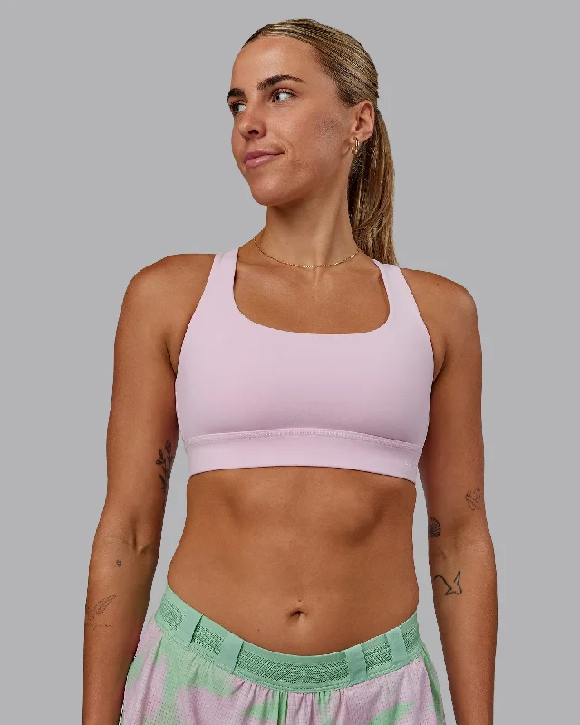 Women's Plus-Size Outfit Race Day Sports Bra - Marshmallow