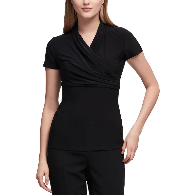 Women's Outerwear Garments Petites Womens Surplice Short Sleeve Wrap Top