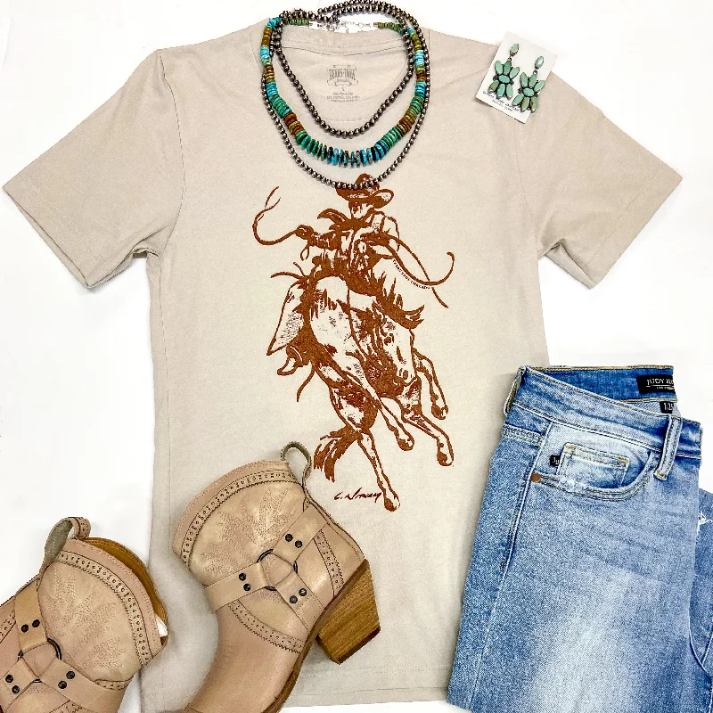 Women's Resort Apparel Wild Willie Short Sleeve Graphic Tee in Beige