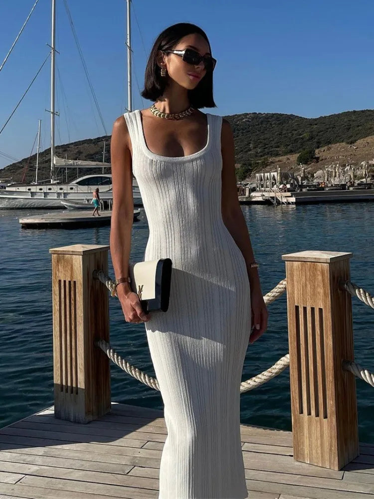 High-Fashion Women's Clothing White Knitted Women Summer Fashion Square Colloar Sleeveless Bodycon Party Lady Casual 2024 Midi Dress