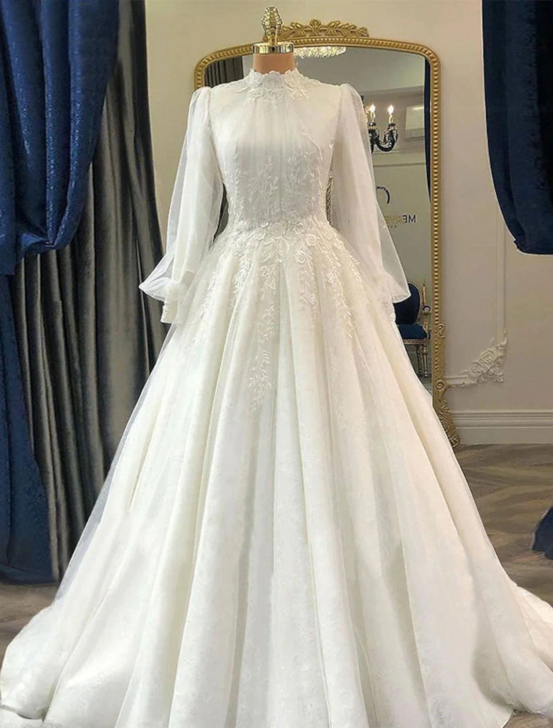 Women's Casual Wear Outfit Engagement Vintage 1940s / 1950s Formal Wedding Dresses Ball Gown High Neck Long Sleeve Court Train Lace Bridal Gowns With Pleats