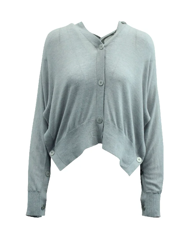 Women's Effortless Casual Outfit Grey sweater/ Cardigan