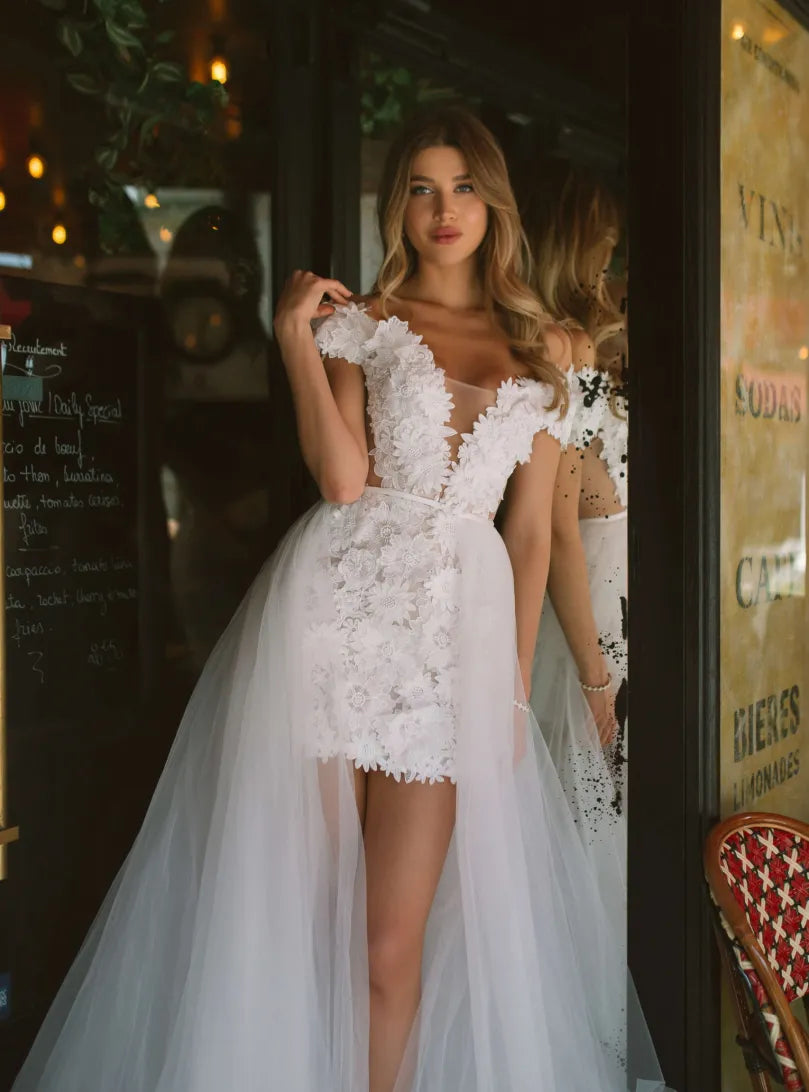 Women's Seasonal Clothes V-Neck Off-Shoulder 3D Flower Appliques Mini Wedding Dress For Women Open Back Above Knee Short Bridal Gown Custom Made