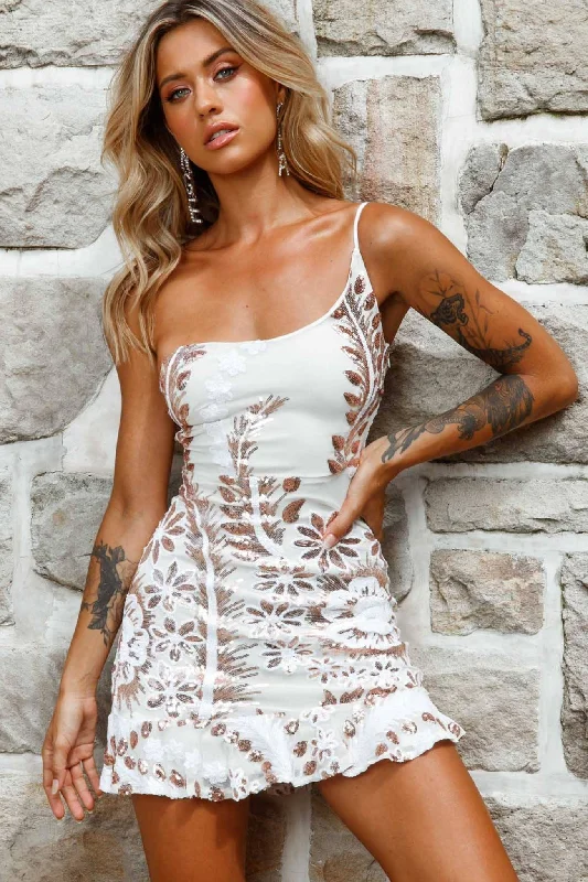 Vintage-Inspired Women's Apparel Don't Wait Up One Shoulder Sequin Dress White/Gold