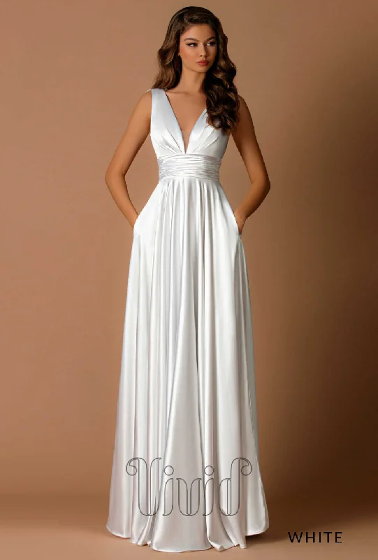 Women's Outerwear Clothing Lindsey Gown