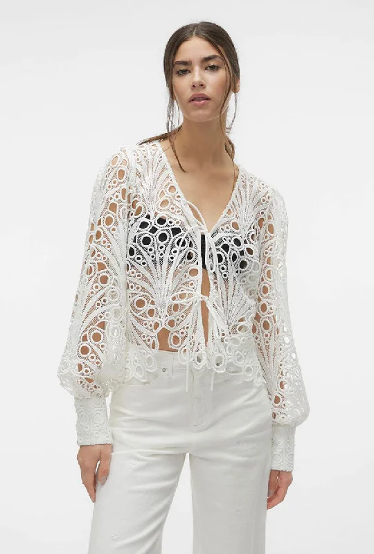 Must Haves VERO MODA NIKKI LACE LS TOP