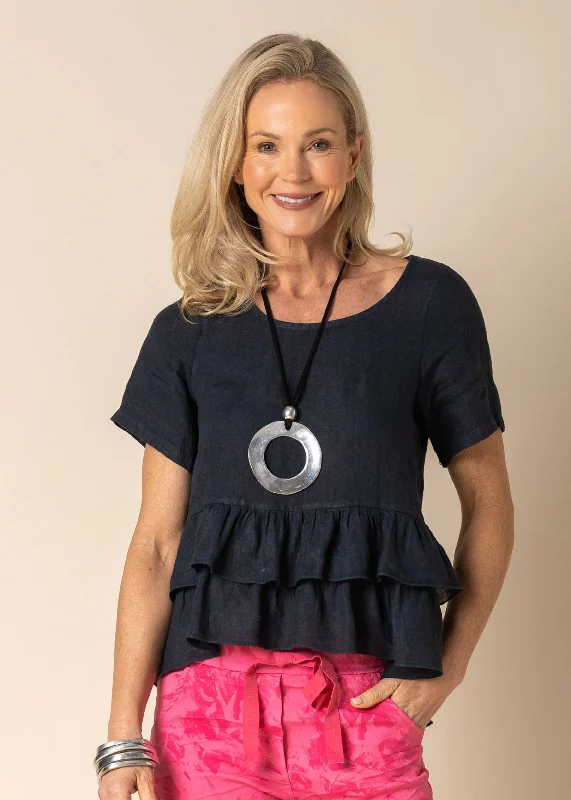 Seasonal Style Discounts Fallon Top in Navy