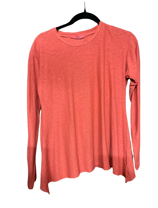 Limited-Time Offer CC CUT LOOSE L/S SWING TOP