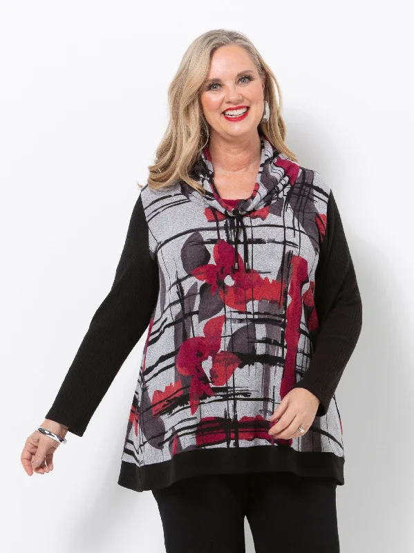 Fashion-Forward Offers Lattice Wall Cowl Top