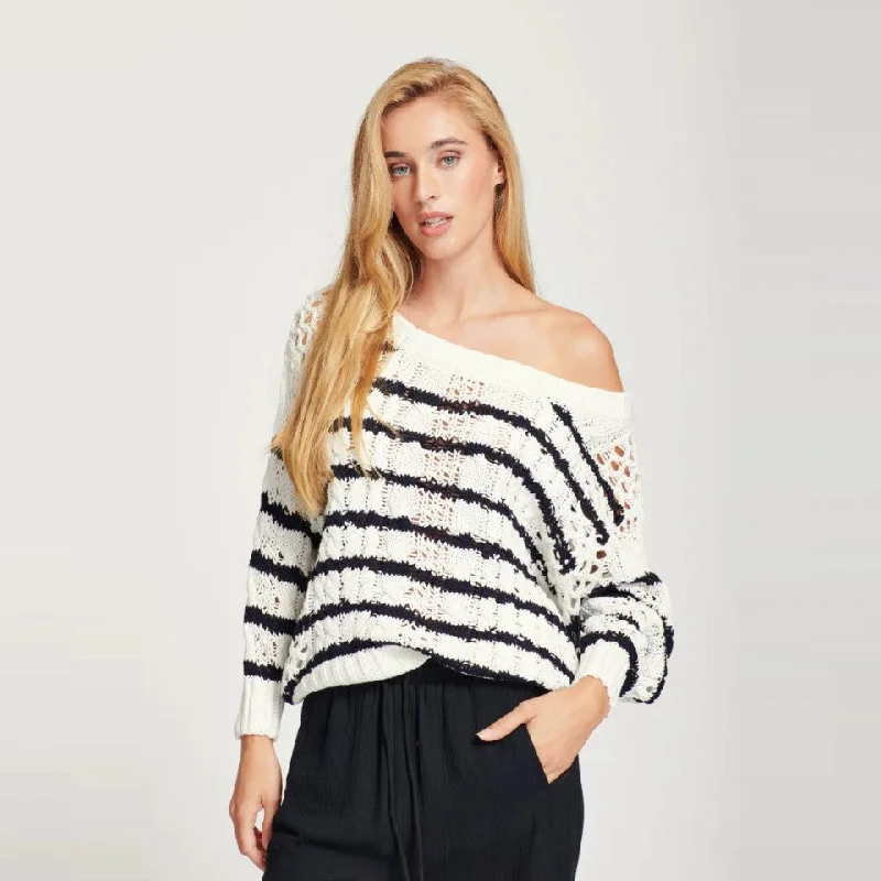 Romantic Fashion Discounts Cleo Top (Beateau)