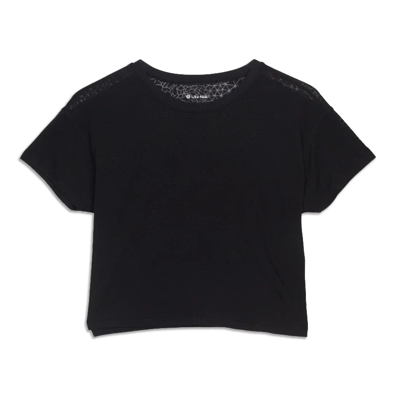 Luxury Women's Clothing Cates T-Shirt - Resale